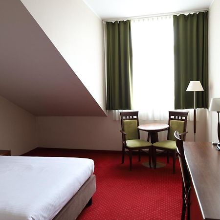 Grand Royal Hotel Poznań Extérieur photo