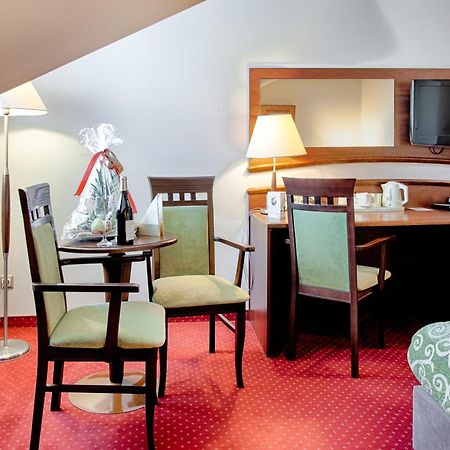 Grand Royal Hotel Poznań Extérieur photo