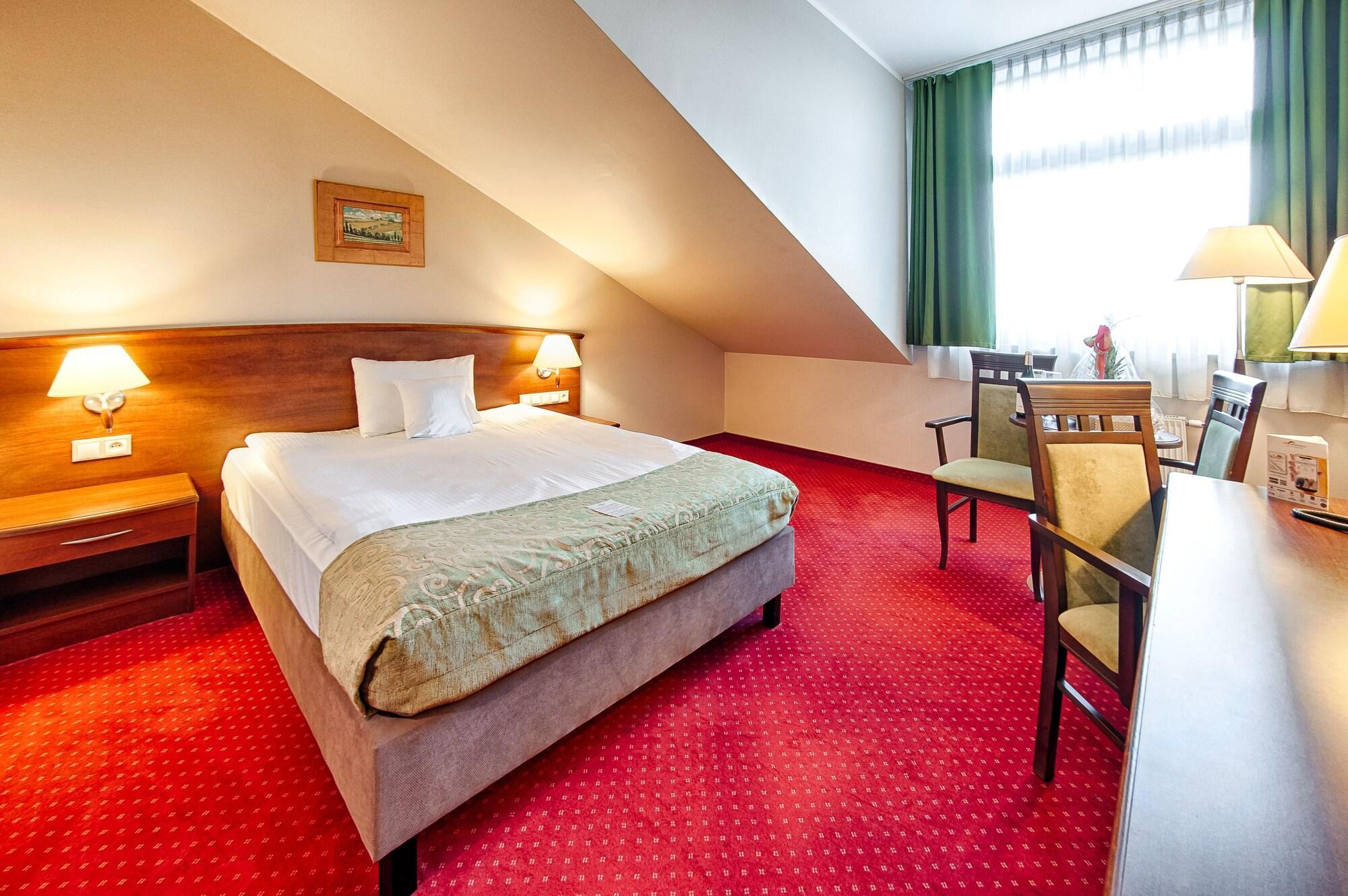 Grand Royal Hotel Poznań Extérieur photo