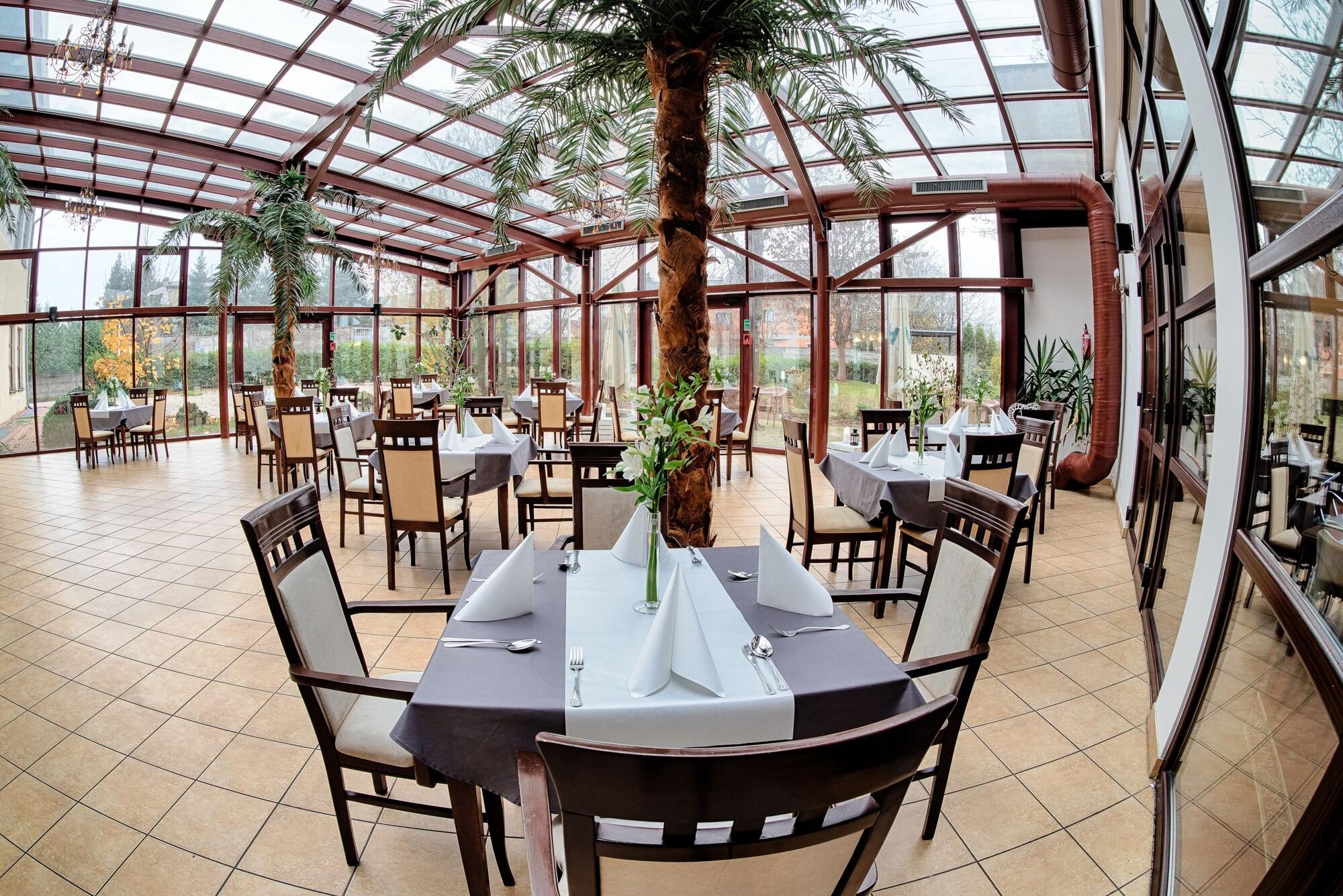 Grand Royal Hotel Poznań Extérieur photo