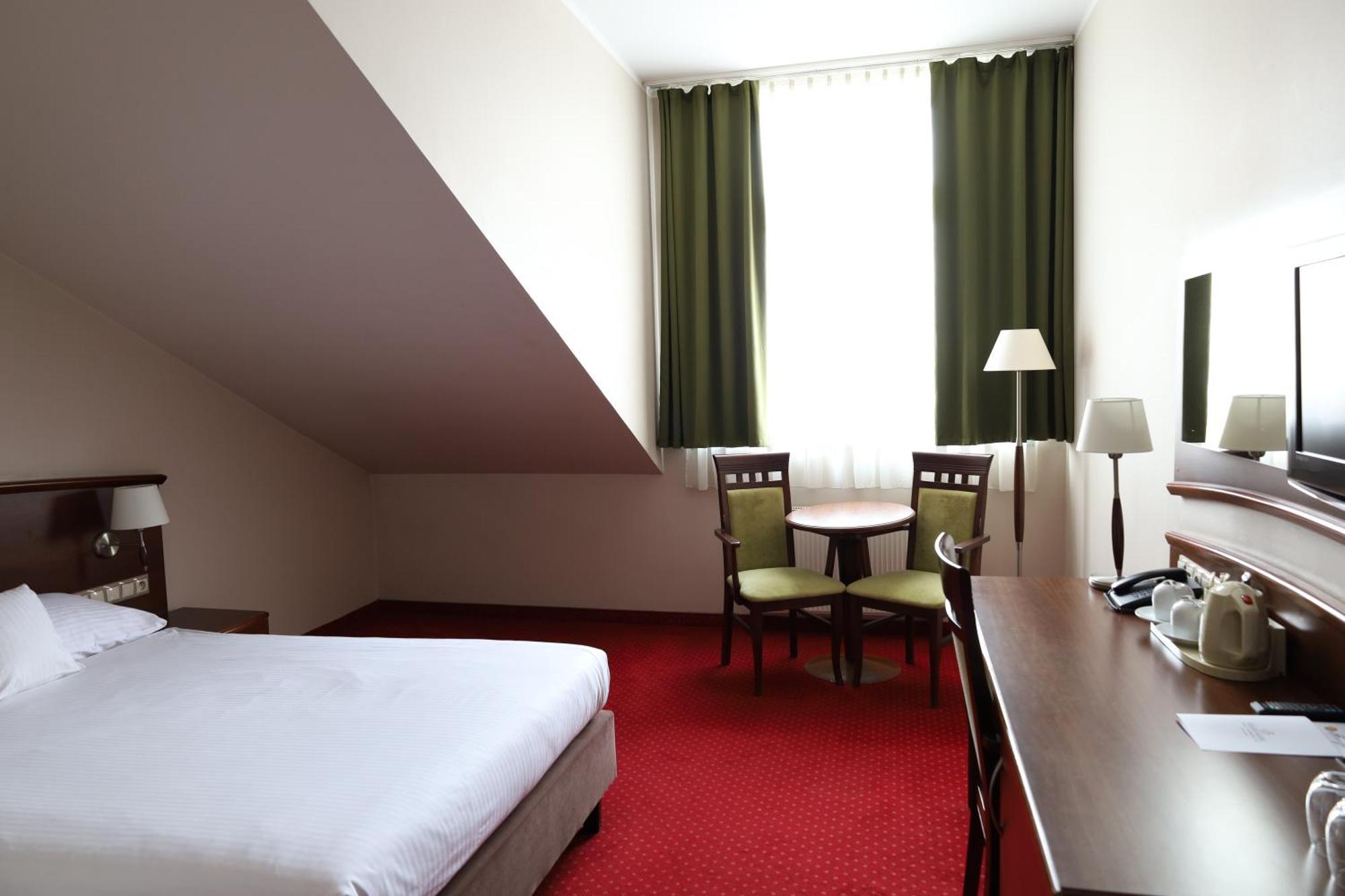 Grand Royal Hotel Poznań Extérieur photo